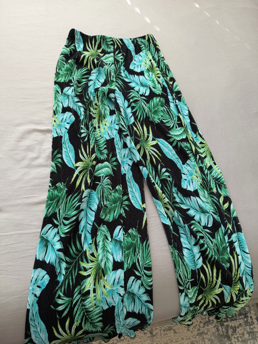 Almost Famous Green & Teal Tropical Print Wide Leg Pants